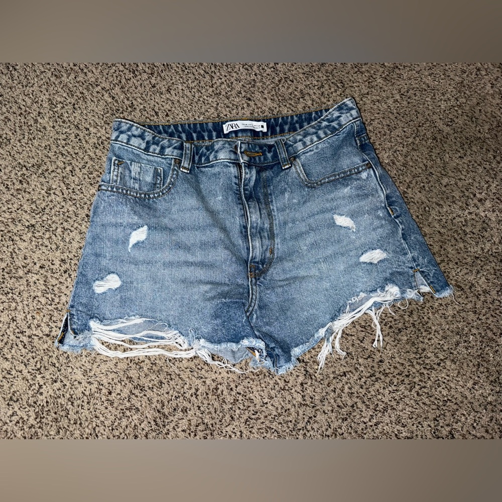 Zara Women's Ripped Jean Shorts - Blue